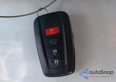 2021 Toyota Rav4 Xle from USA, damaged, VIN 2T3W1RFV2MC109531